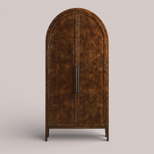 海蒂·伯尔橱柜