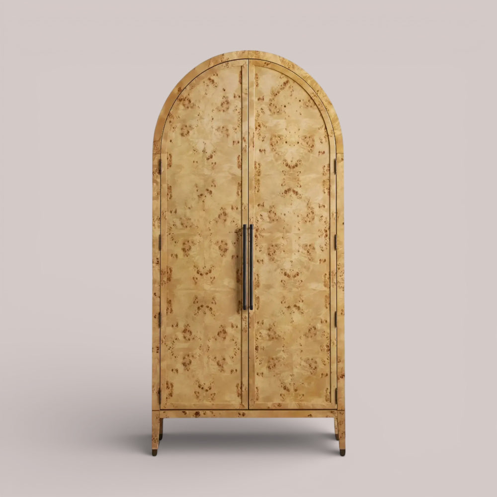 海蒂·伯尔橱柜