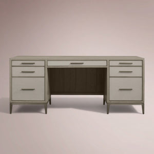 Averra Executive Desk