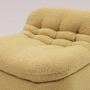 柔软的奶油泡芙椅