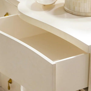 Monrow Dresser