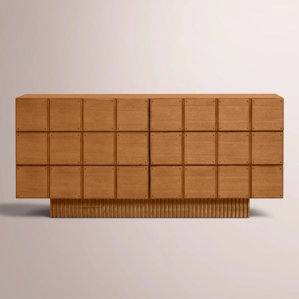 Tavian  Dresser