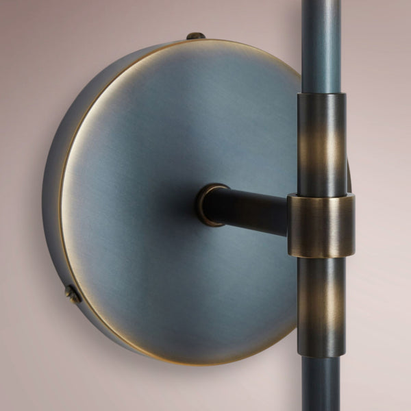 Graywich Linear Sconce