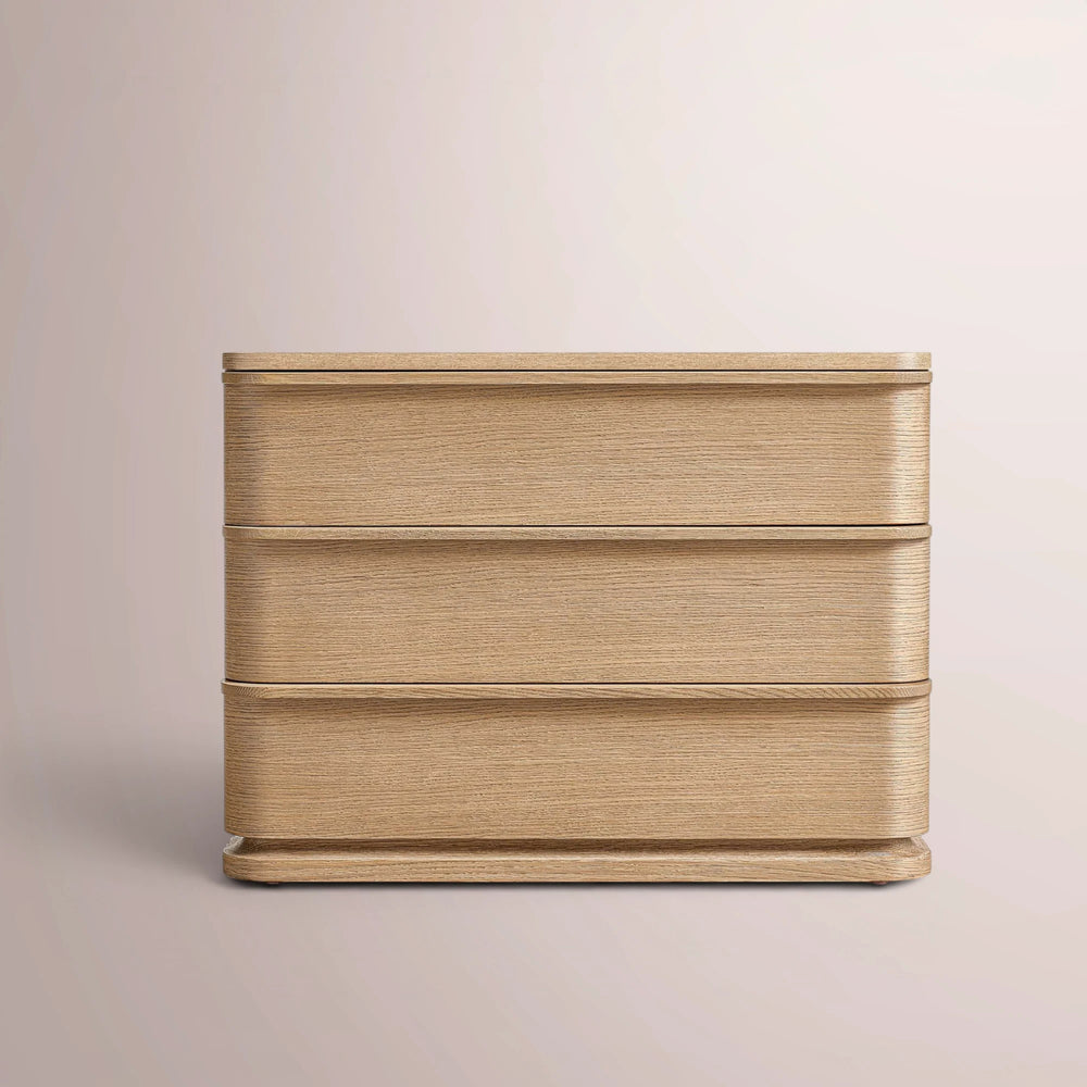Linee Closed Nightstand