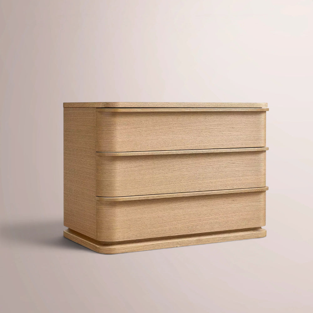 Linee Closed Nightstand