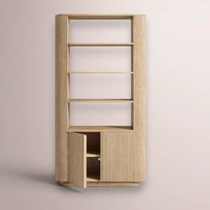 Ethenra Sideboard & Hutch