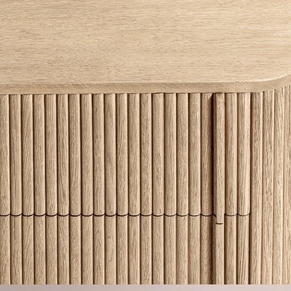 Ethenra Closed Nightstand