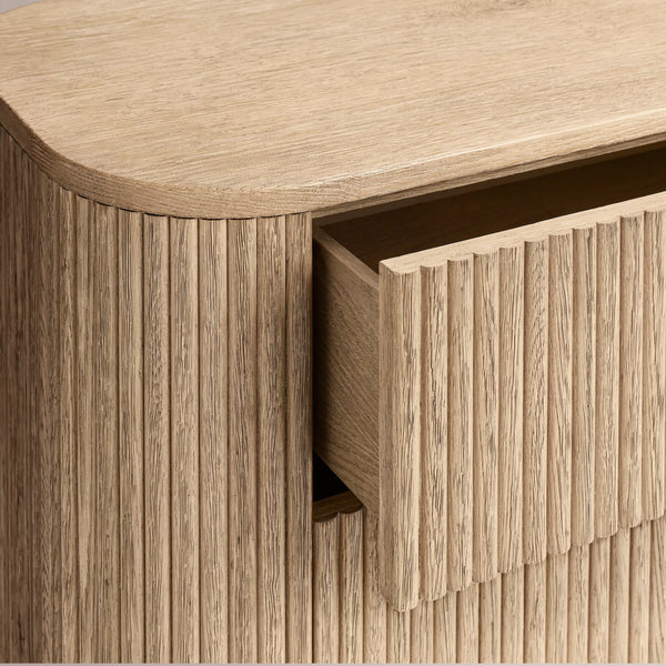Ethenra  6-Drawer Dresser