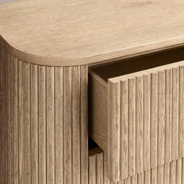Ethenra  10-Drawer Dresser